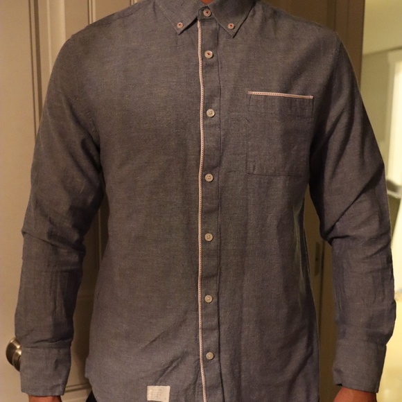 FiveFour Button Down - Picture 2 of 6